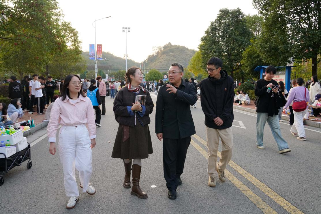 4e50c4eaa471d537535b72447c1ecafd